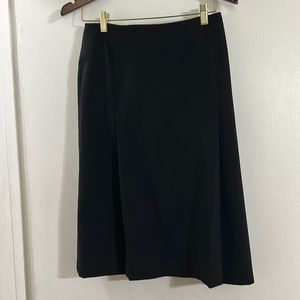 VINTAGE! BARNEYS NEW YORK Luxury brand made in Italy 100% cashmere black skirt.